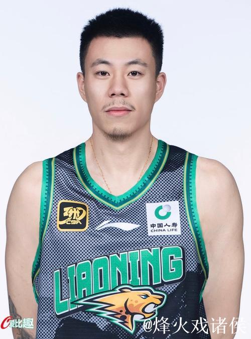 新赛季、新主帅、新队长、新面貌